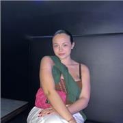 Studentessa di giurisprudenza offre ripetizioni di italiano, matematica, e storia